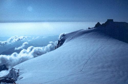 Signalkuppe set fra Zumsteinspitze (4563m) den 15.08.84