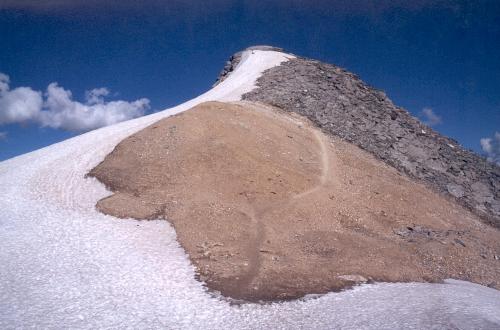 Klein Allalin set fra Hinter Allalinpass (3020m) den 22.07.01