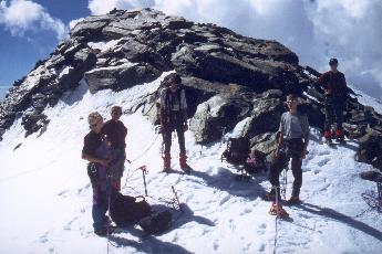 Ved toppen af Fluchthorn under reblederturen 2001