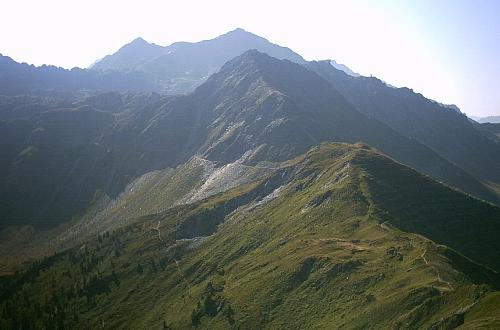 Mont Rogneux med Mont Gelé i baggrunden set fra Tête des Etablons