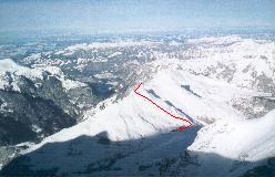 Ruten fra Kleine Scheidegg til toppen af Lauberhorn set fra Eigerwand