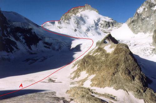 Pointe de Zinal med Roc Noir i forgrunden set fra Cabane du Mountet